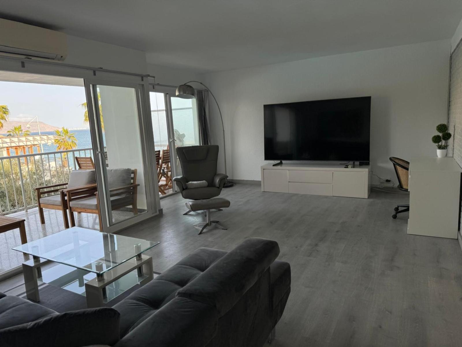Apartamento En Primera Linea De La Playa Altea Exterior photo